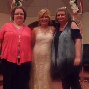 Meet your Posher, Leslie